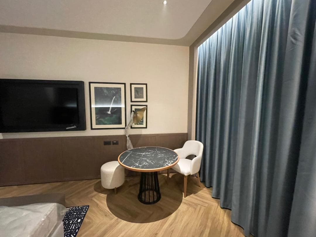 Chambre témoin — Hôtel Le Méridien — Livraison